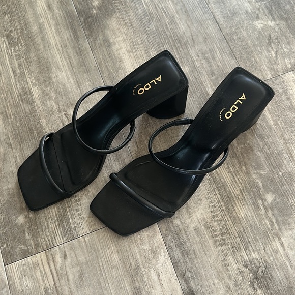 Also strappy heeled sandal (block heel) - Picture 8 of 11